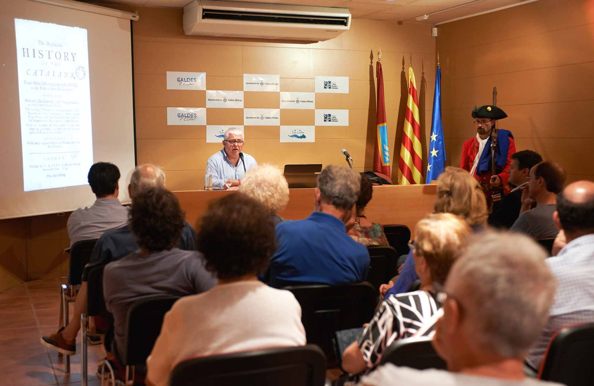 conferencia-tricentenari-Agusti-Alcoberro