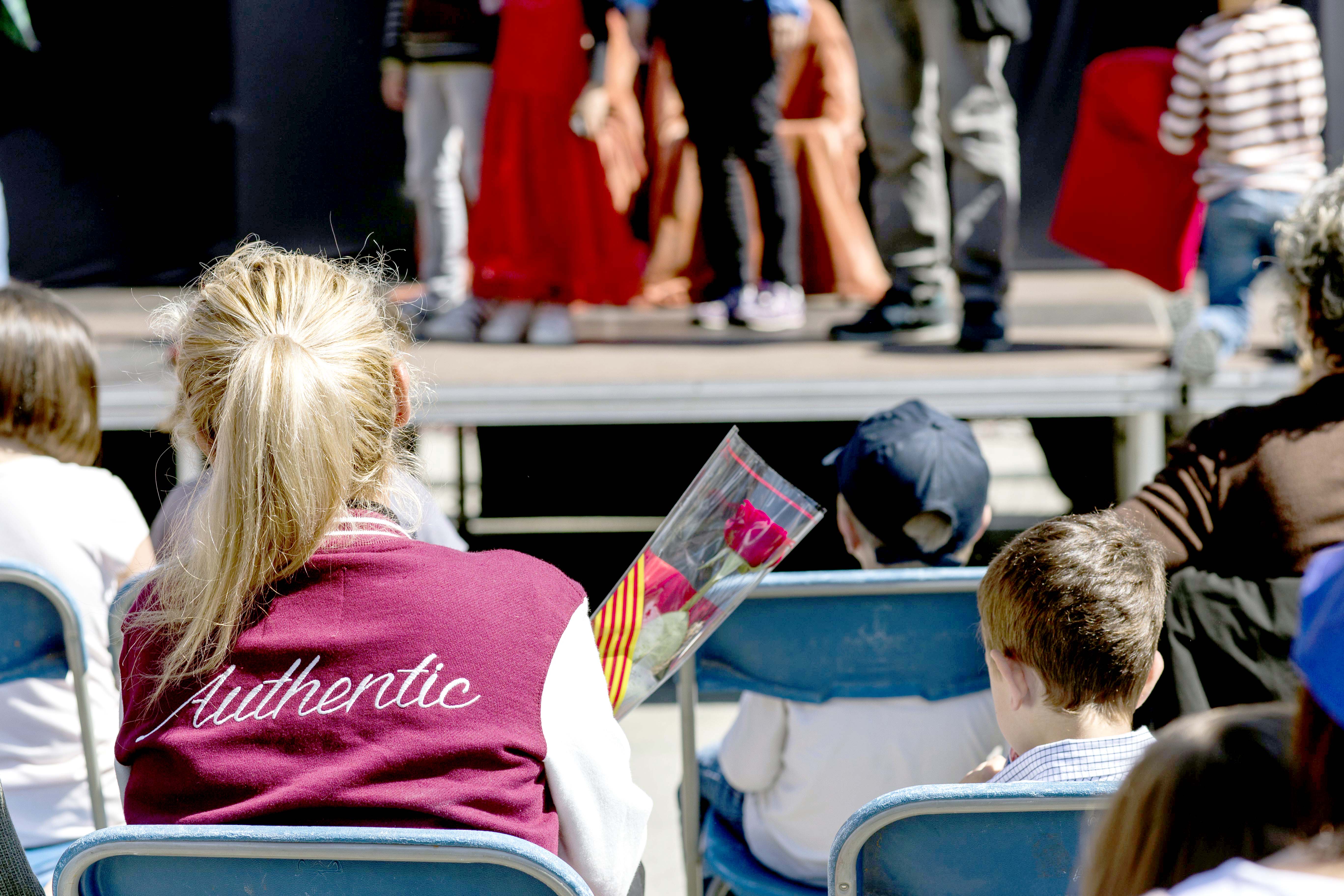 Sant Jordi 2016: literatura i roses amb les entitats m�s emblem�tiques de la vila - Foto 67130469