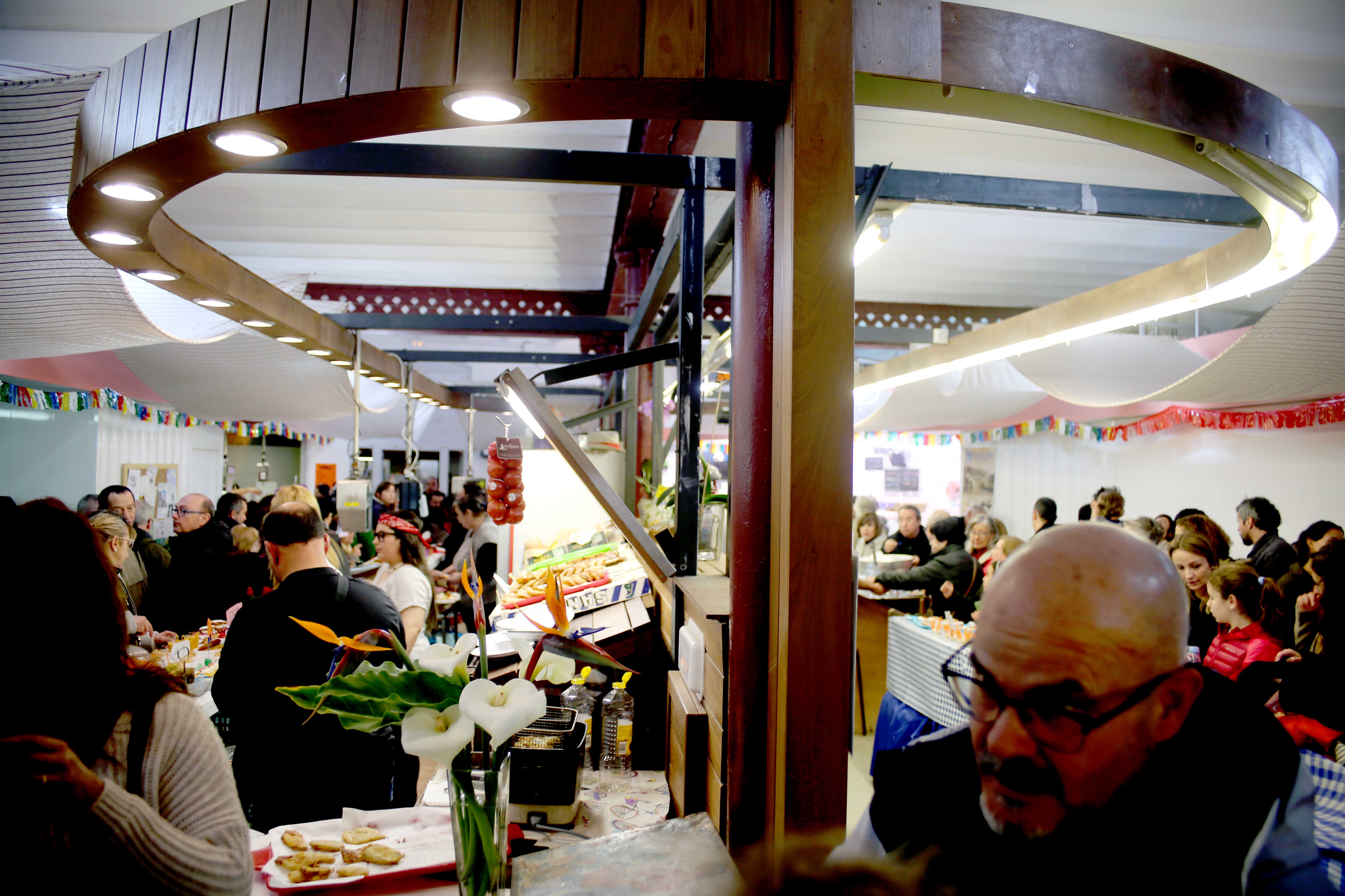 Nit de Tapes i M�sica al Mercat Municipal - Foto 53125653