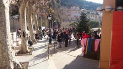 El Caga Ti&oacute; va reunir grans i petits a la Pla&ccedil;a de la Vila