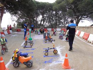 educaci&oacute; vi&agrave;ria escola bressol 6 maig