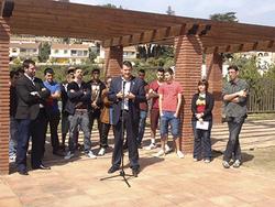 presentaci&oacute; alcalde fent camins