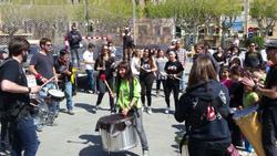 160410_escola_mou_batucada