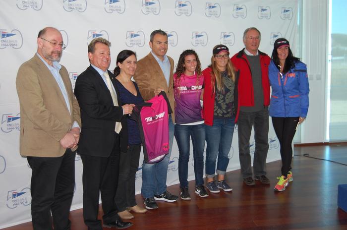 Acte de presentaci&oacute; de la Triwoman