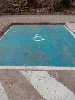 160407_estacionament_minusvalids